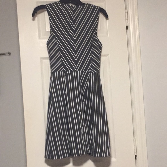 BCBG Gray Stripe Dress - Picture 7 of 8